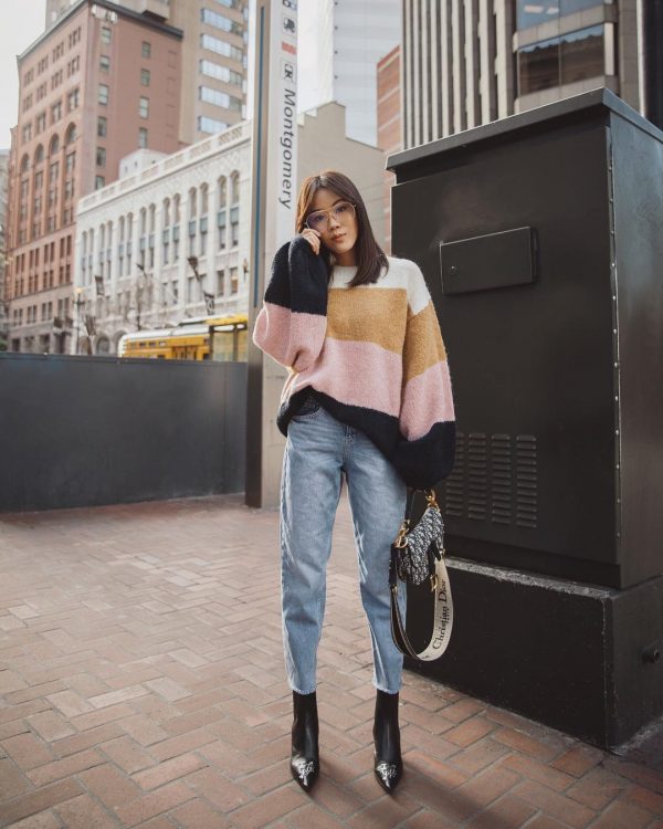 n e1550173001953 for Various ways of styling Mom Jeans