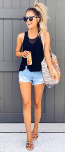 How to style denim shorts women image 2