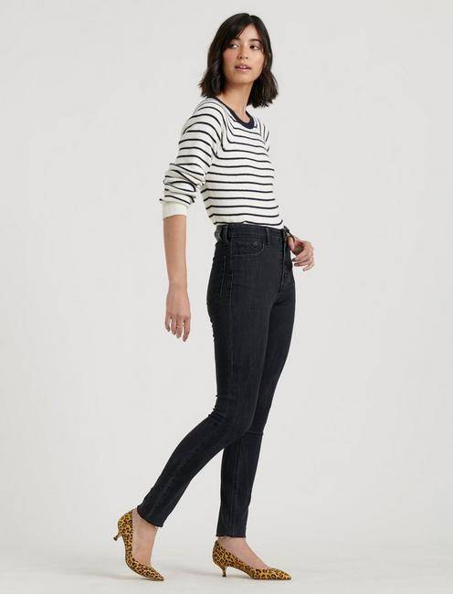 Best Skinny jeans for a short girl