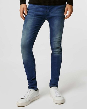 men in skinny jeans