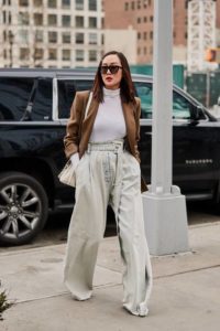 pleated jean trend .500x0c