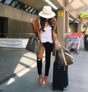 slim fit jeans for IDEAL JEANS FOR TRAVELLING!